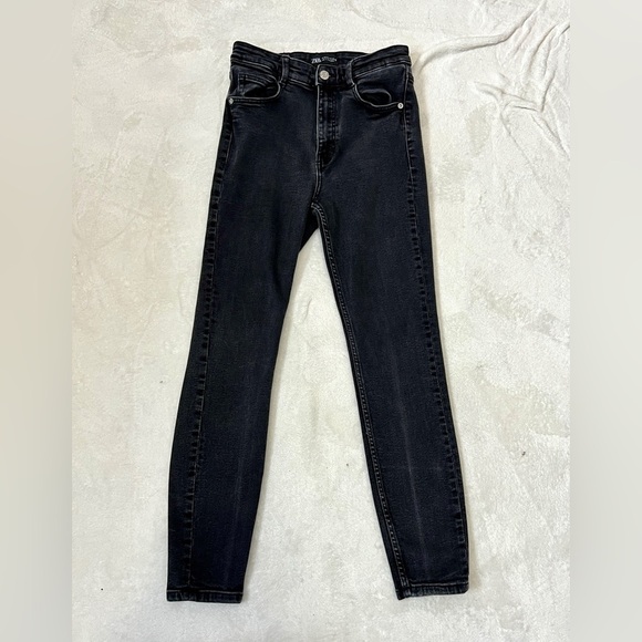 Zara Black Acid Wash High Waist Skinny Jeans - Size 6 - Picture 2 of 9
